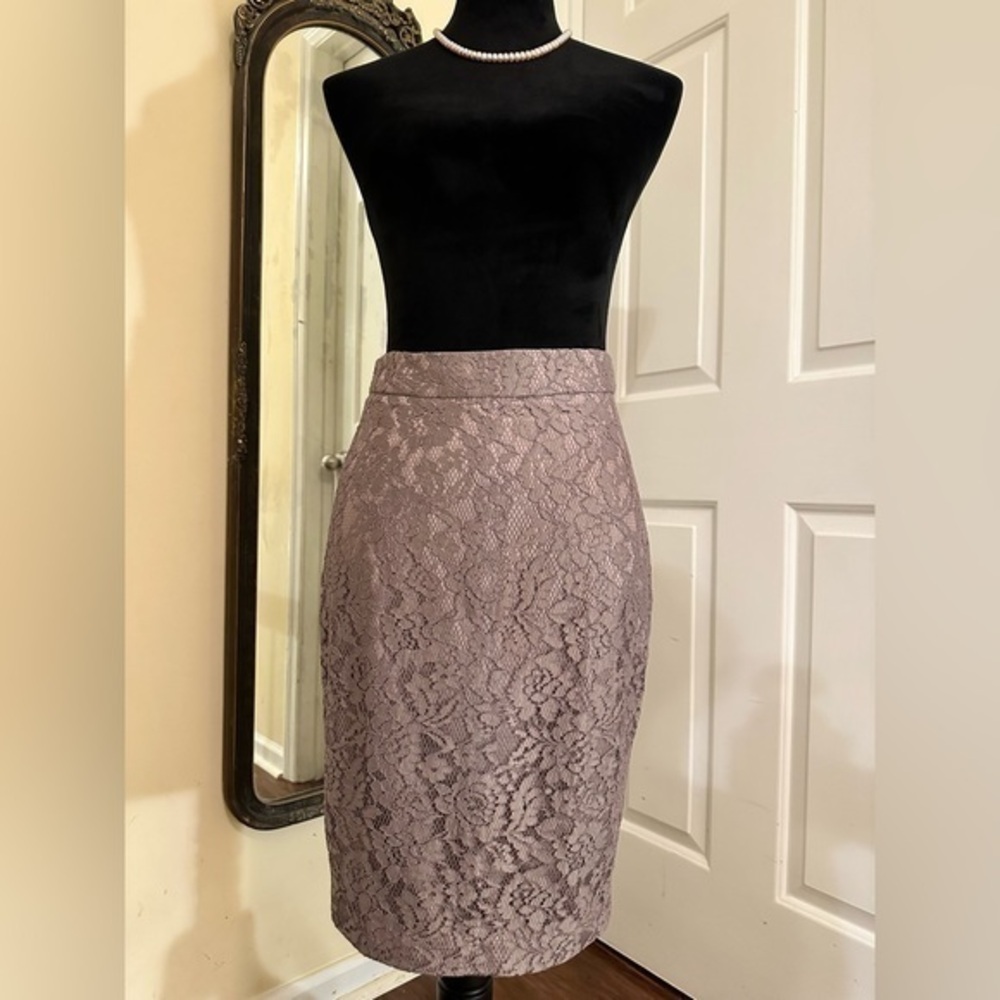 Victoria’s Secret Lace Pencil Skirt